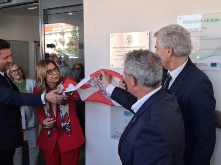 Ourém - Ministra da Saúde participou na inauguração do Centro de Saúde de Fátima